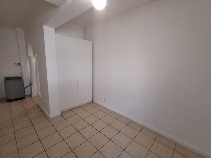 To Let 1 Bedroom Property for Rent in Parow Western Cape